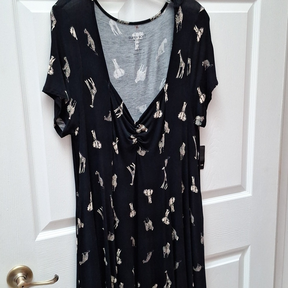 Y women's Torrid stretch animals short sleeve plus size new dress size 2X